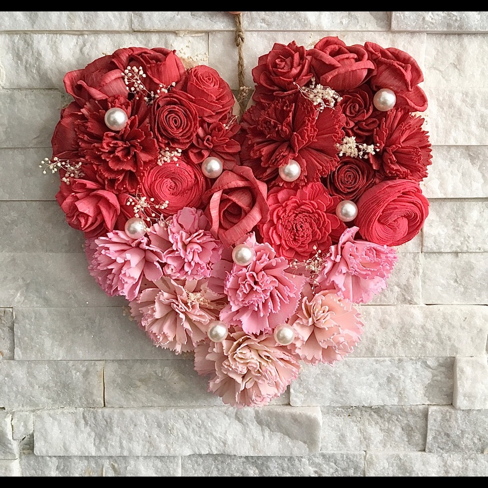Sola Wood Flower Red Pink Ombre Hanging Heart